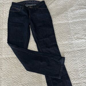 Wrangler “Q Baby- no gap”-Dark Women's Jeans- size  3/4 x 34